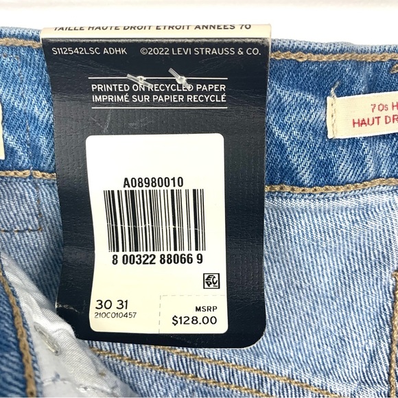 BNWT:Levi’s Premium 70s High Slim Straight Jeans Women’s 30 New - Picture 11 of 11